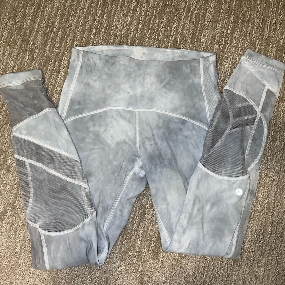 lululemon Light Blue/Grey Diamond Dye Align Leggings